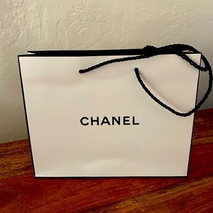 Chanel paper bag. Perfect condition